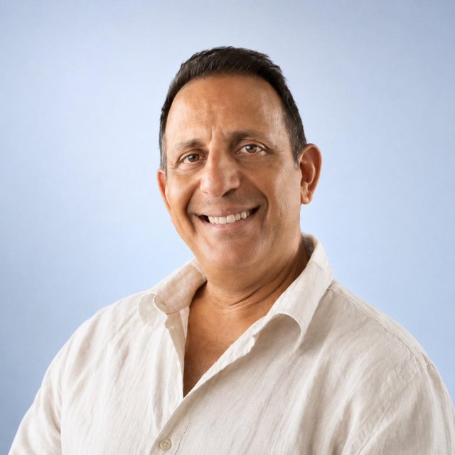 Chris Tsiropoulos